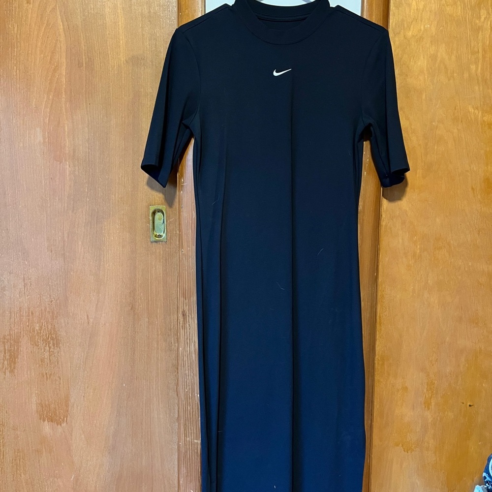 Nike Women's Black Midi Dress